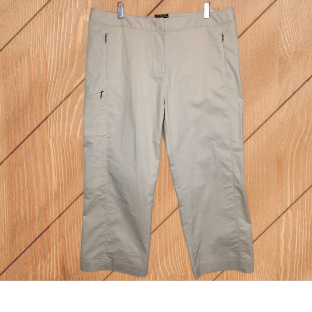 Adidas Capris Khaki Stretch Cargo Pocket 14 Zipper Pockets